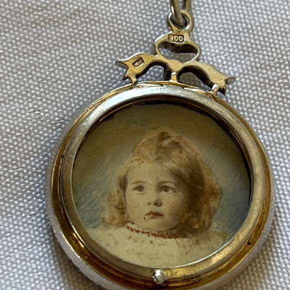 Antique Edwardian 900 Silver Double Side Portrait Locket Pendant - Picture 3 of 16
